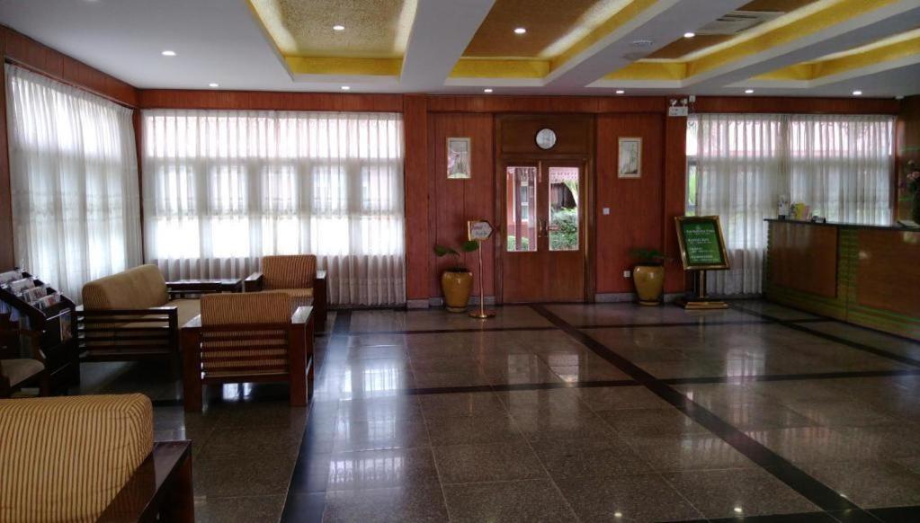 Myanmar Sport Hotel Yangon Exteriör bild
