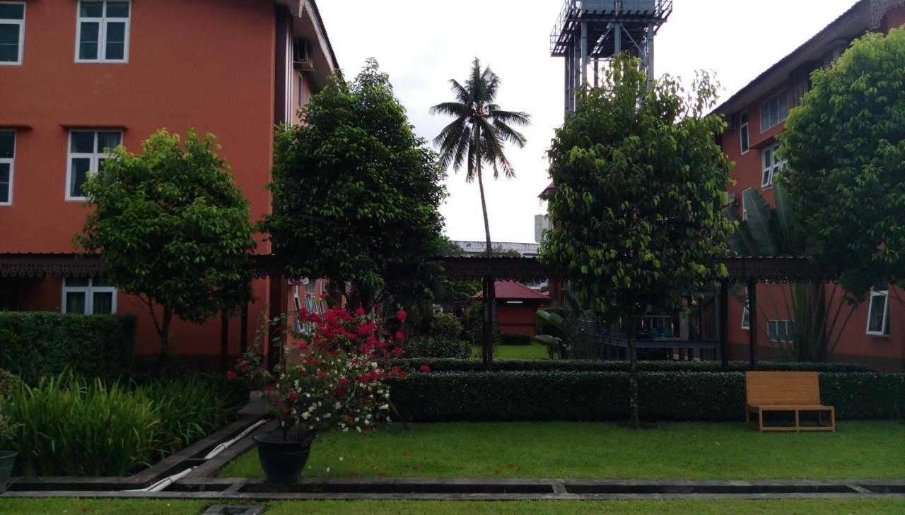 Myanmar Sport Hotel Yangon Exteriör bild